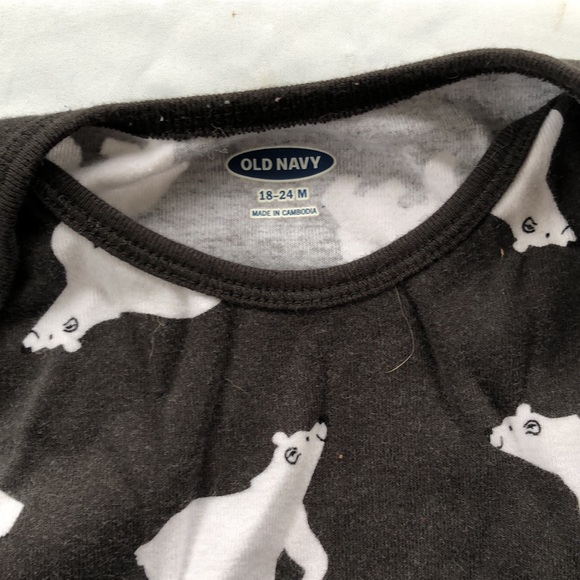 18-24 month long sleeve polar bear onesie - Picture 5 of 6